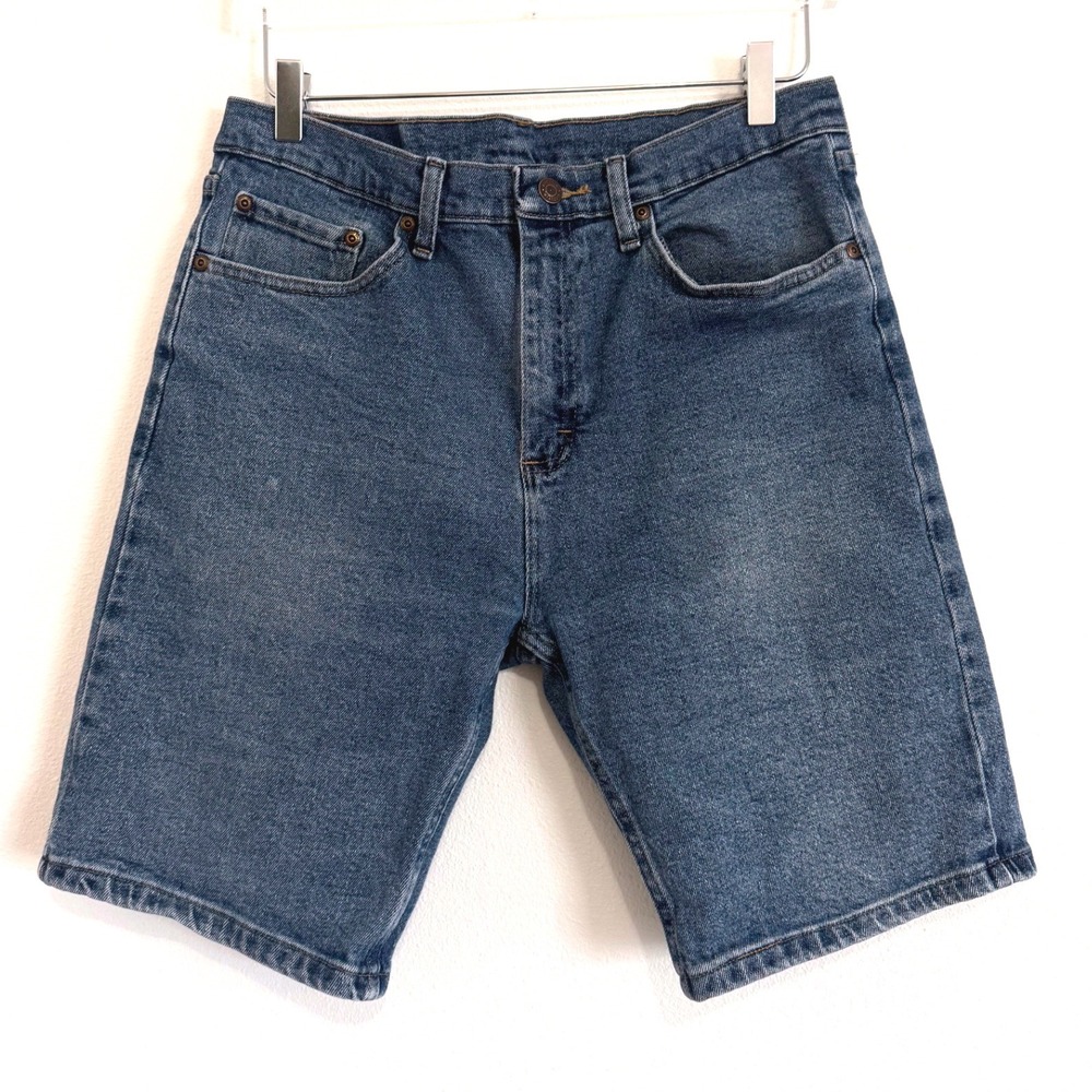 Wrangler Men's Relaxed Fit 5-Pocket Dark Wash Denim Jean Shorts